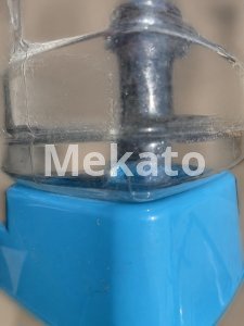 Gravity feeder; exact size 1 Kg